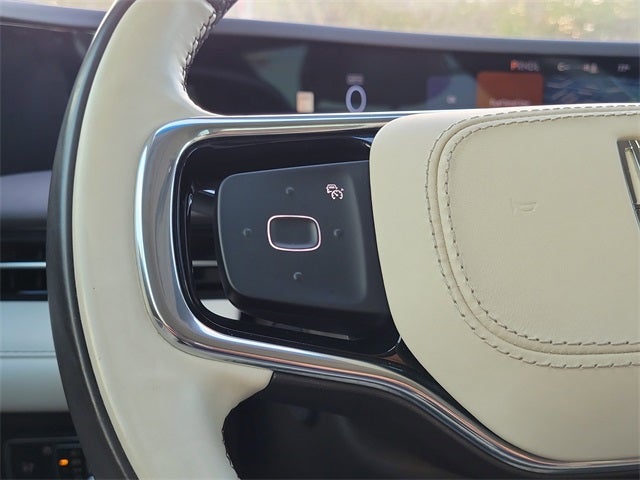 2024 Lincoln Nautilus Black Label