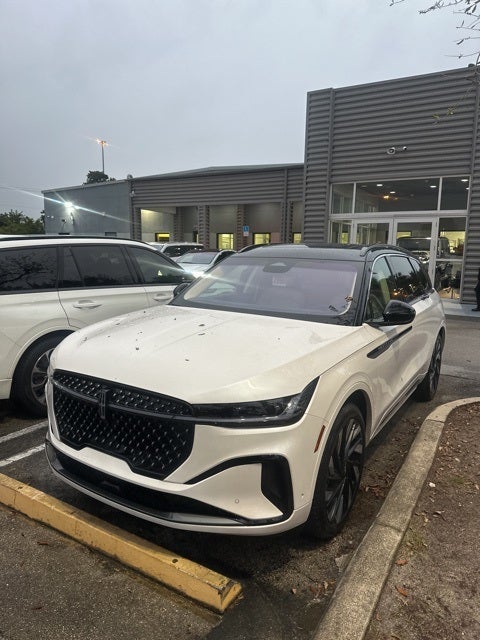 2024 Lincoln Nautilus Black Label