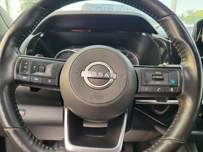 2022 Nissan Pathfinder SL