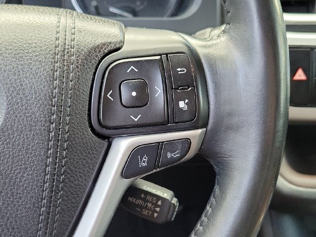 2017 Toyota Highlander Limited Platinum