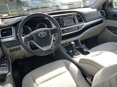 2018 Toyota Highlander LE