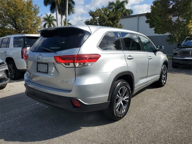 2018 Toyota Highlander LE