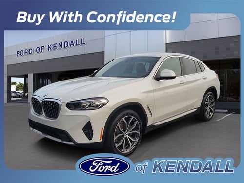 2023 BMW X4 xDrive30i