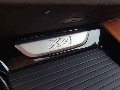 2023 BMW X4 xDrive30i