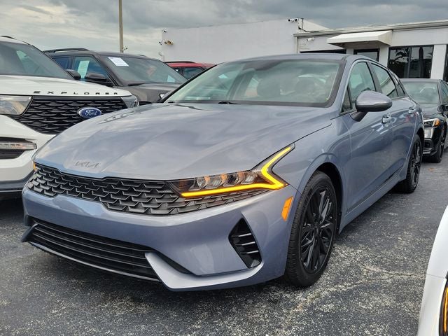2023 Kia K5 LXS
