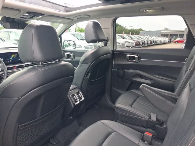 2025 Kia Sorento EX