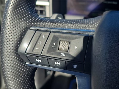 2023 Mitsubishi Outlander PHEV SE