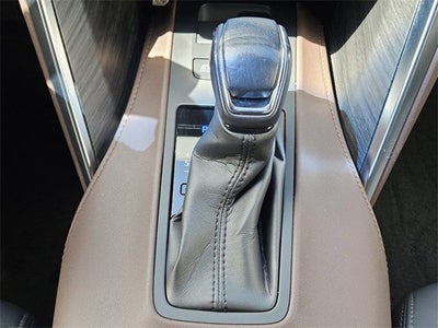 2022 Toyota Venza XLE