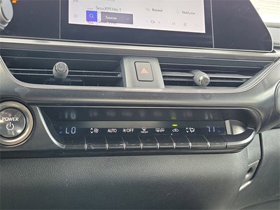 2023 Lexus UX 250h Premium