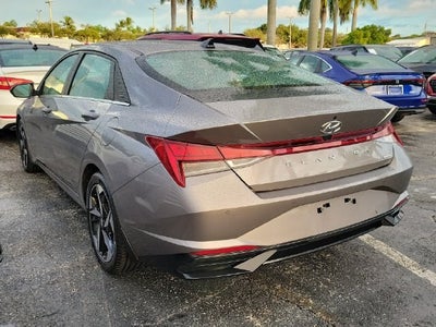 2022 Hyundai Elantra Limited