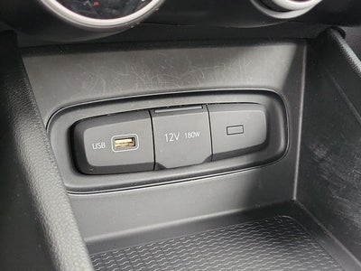 2022 Hyundai Venue SE