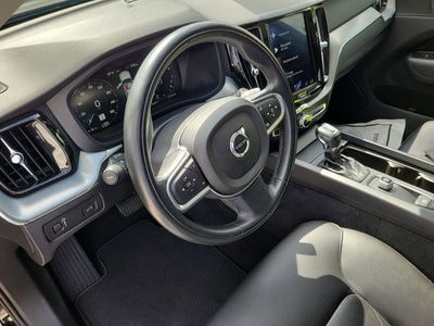 2018 Volvo XC60 T5 Momentum