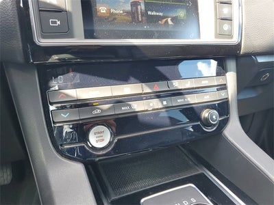 2017 Jaguar F-PACE 35t Prestige