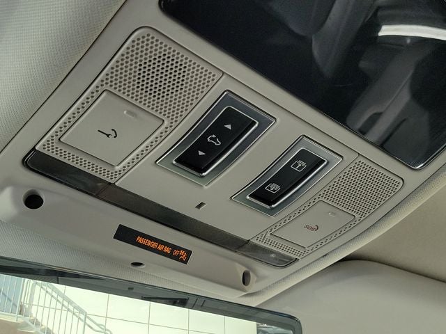 2024 Land Rover Defender 130 S