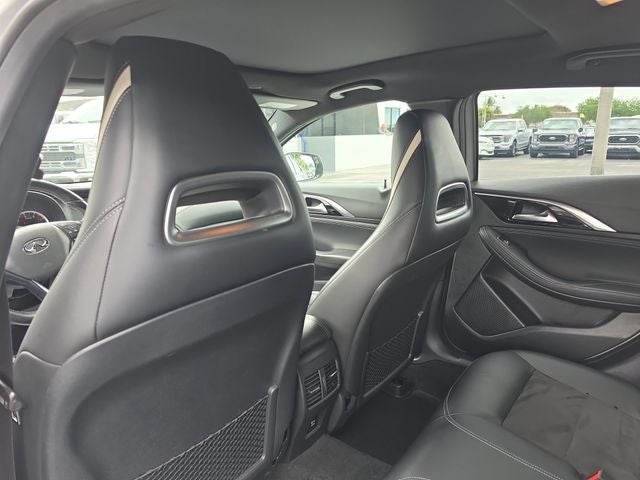 2019 INFINITI QX30 Sport