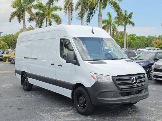2025 Mercedes-Benz Sprinter 2500 Cargo 170 WB High Roof