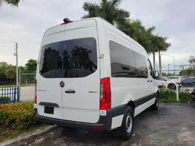 2025 Mercedes-Benz Sprinter 2500 Passenger 144 WB