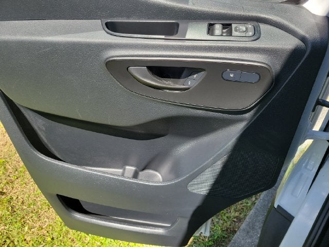2025 Mercedes-Benz Sprinter 2500 Passenger 144 WB