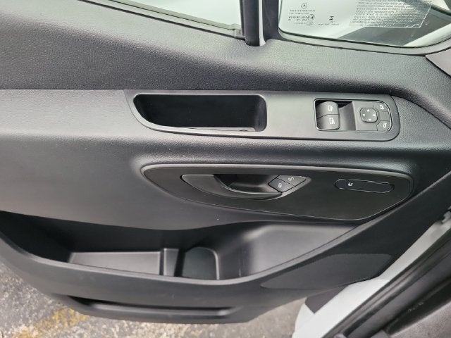 2025 Mercedes-Benz Sprinter 2500 Passenger 170 WB High Roof