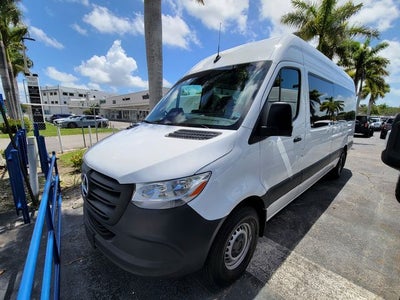 2025 Mercedes-Benz Sprinter 2500 Passenger 170 WB High Roof