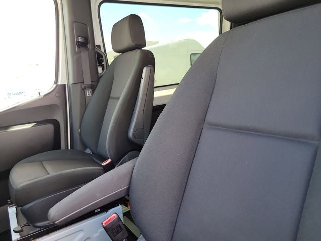 2025 Mercedes-Benz Sprinter 2500 Passenger 170 WB High Roof