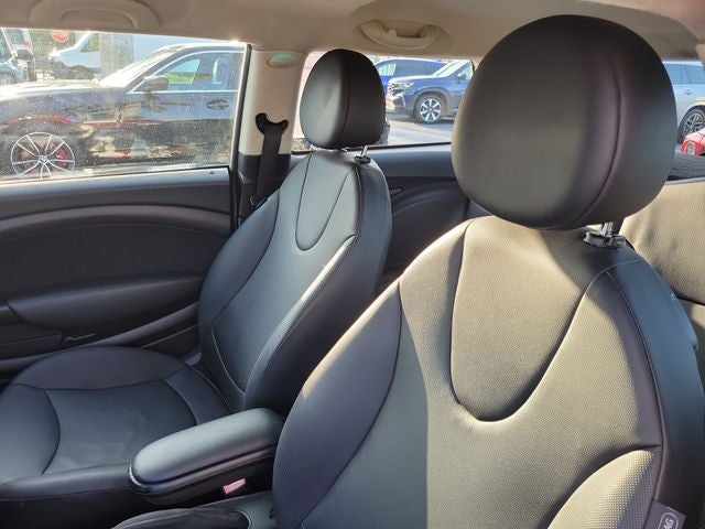 2013 MINI Cooper Base