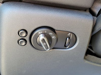 2017 MINI Cooper Base