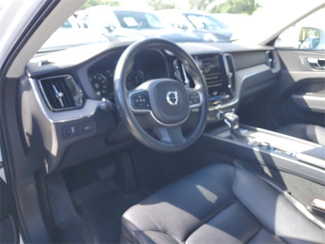 2018 Volvo XC60 T6 Momentum