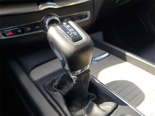 2018 Volvo XC60 T6 Momentum