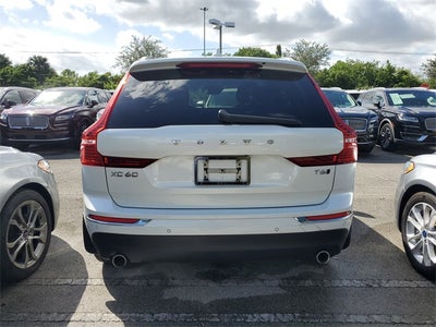 2018 Volvo XC60 T6 Momentum