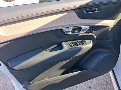 2026 Volvo XC90 B5 Plus
