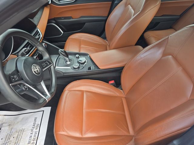 2019 Alfa Romeo Giulia Base